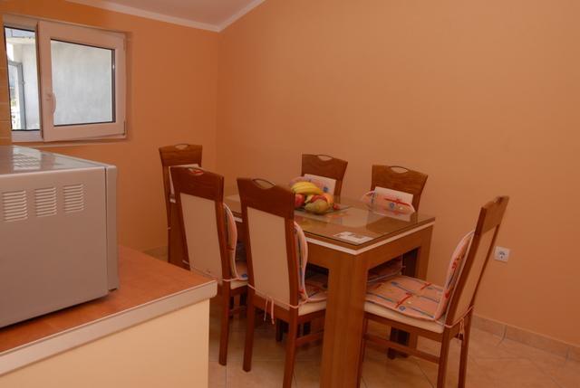 Apartments Dosljak Тиват Экстерьер фото